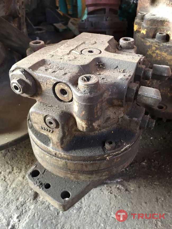 โป๊ะสวิง CAT 303