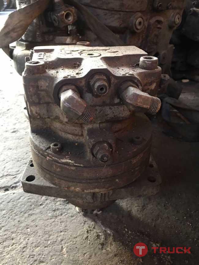โป๊ะสวิง CAT 303