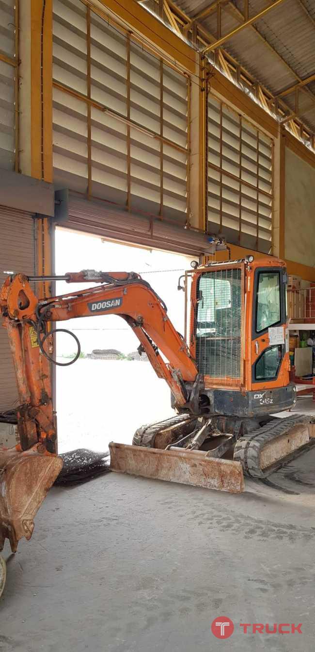 DOOSAN DX35z ขนาด 3.5ตัน เช็คระบบให้พร้อมใช้งาน สีตามสภาพ