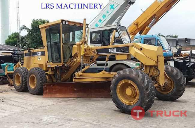 รถเกรด CATERPILLAR รุ่น 143 H