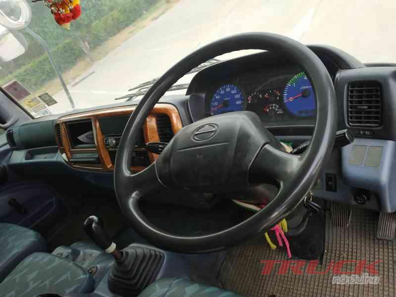 HINO MEGA 144 แรง รถห้างฯ HINO MEGA 144 แรง รถห้างฯ