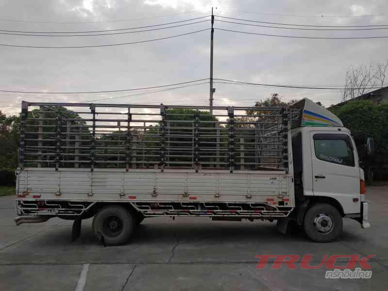 HINO MEGA 144 แรง รถห้างฯ HINO MEGA 144 แรง รถห้างฯ
