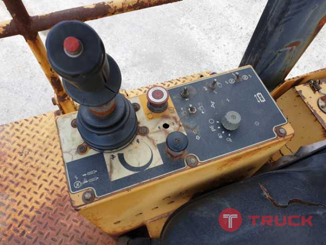 ขายรถบดอัดสั่นสะเทือน ยี่ห้อ CATERPILLAR CB434C นำเข้าจาก USA ไม่เคยใช้งานในไทย