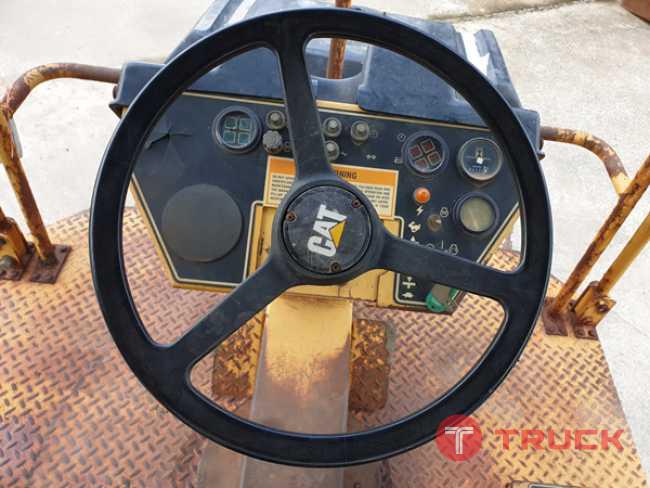 ขายรถบดอัดสั่นสะเทือน ยี่ห้อ CATERPILLAR CB434C นำเข้าจาก USA ไม่เคยใช้งานในไทย