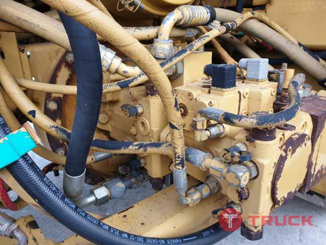 ขายรถบดอัดสั่นสะเทือน ยี่ห้อ CATERPILLAR CB434C นำเข้าจาก USA ไม่เคยใช้งานในไทย