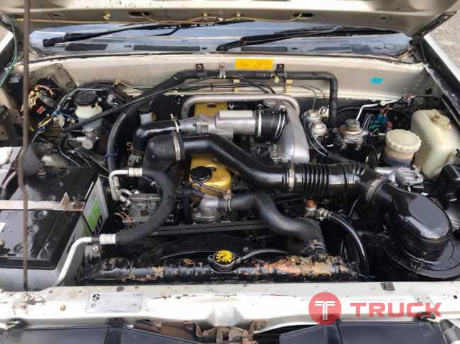 ISUZU DRAGON EYE CAB ISUZU DRAGON EYE CAB