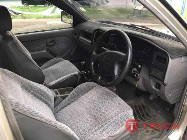 ISUZU DRAGON EYE CAB ISUZU DRAGON EYE CAB