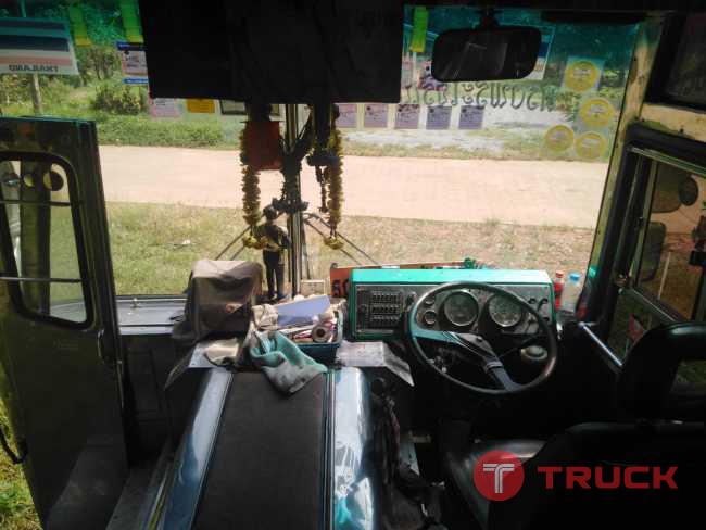 ขายด่วน รถบัส ISUZU (ราคาต่อรองได้) ขายด่วน รถบัส ISUZU (ราคาต่อรองได้)