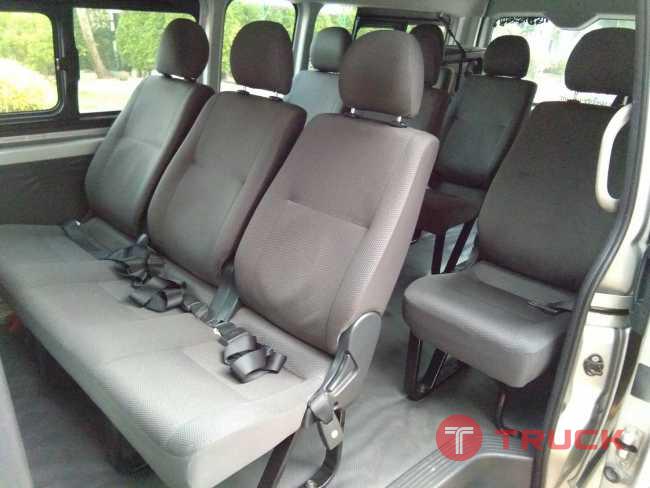 Toyota Commuter ปี 2014 Toyota Commuter ปี 2014