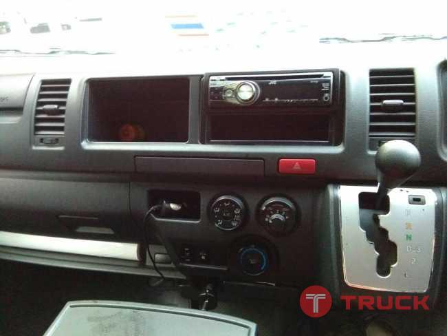 Toyota Commuter ปี 2014 Toyota Commuter ปี 2014