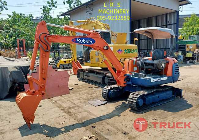ขาย KUBOTA K-030 เก่านอก คอลโทรลสั้น