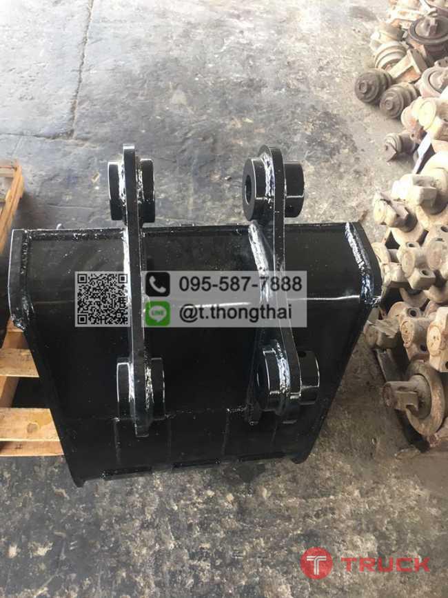 บุ้งกี๋ CAT 305