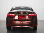 ขายรถหรู TOYOTA ALTIS สีน้ำตาล ปี2015 ราคาดี เกรด AAA ห้ามพลาด