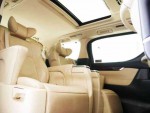 TOYOTA ALPHARD 2.5 HYBRID EFOUR สีขาวเกียร์AT ปี2016