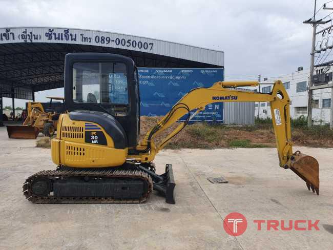Komatsu Pc30MR-1 จากญี่ปุ่น โทร 086-0044333 065-8844400 089-0080077 089-0050007 www.nmc99.com