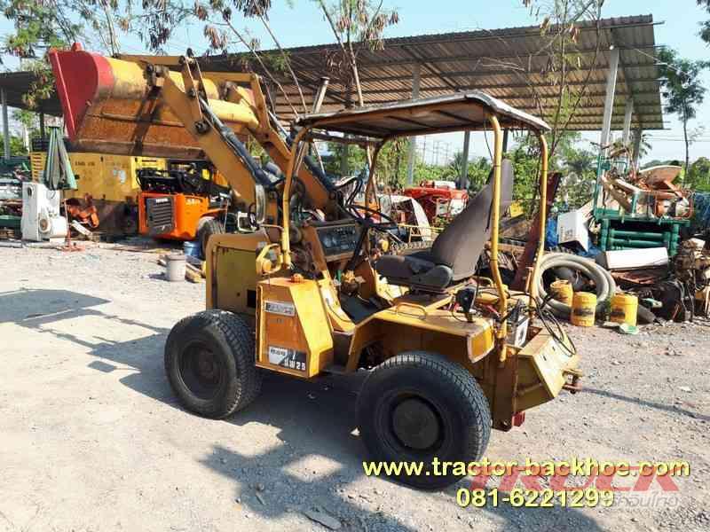 ขาย รถตักล้อยาง KUBOTA RW25 ขับเคลื่อน 4 ล้อ เครื่องดีเซล 4 สูบ พร้อมใช้งาน เก่าญี่ปุ่น สภาพสวย