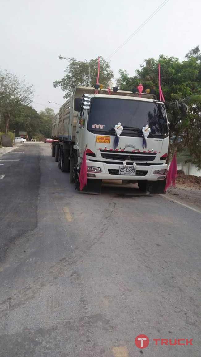 MITSUBISHI FUSO 240 แม่-ลูกดั้ม ปี 57 โทร 0637575986 MITSUBISHI FUSO 240 แม่-ลูกดั้ม ปี 57 โทร 0637575986
