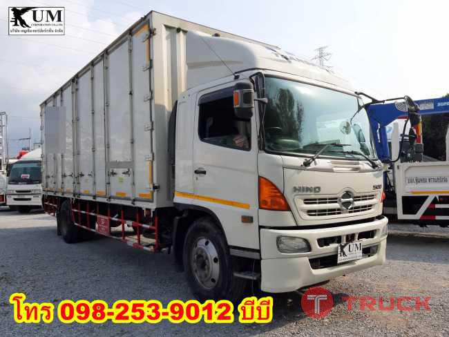 หกล้อตู้สิบบาน Hino mega ปี 58 โทร 098-253-9012 บีบี