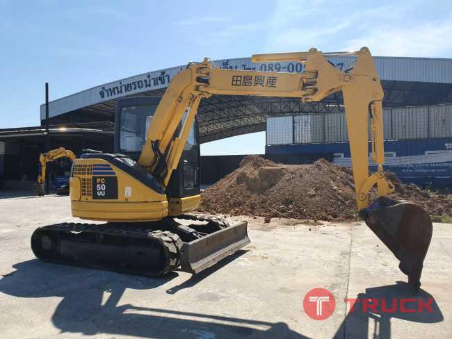 Komatsu PC50UU จากญี่ปุ่น โทร 086-0044333 065-8844400 089-0080077 089-0050007 www.nmc99.com