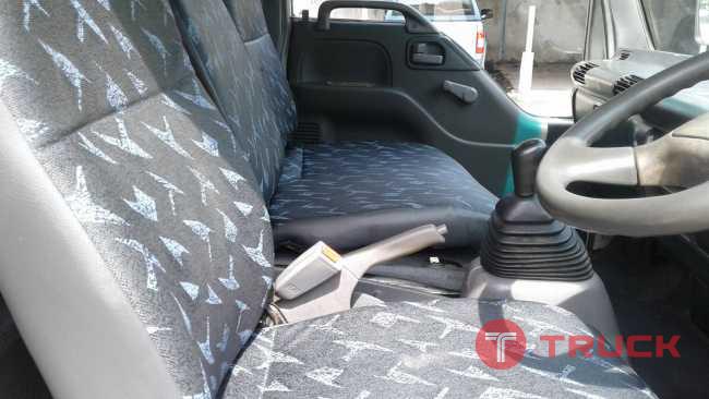 ISUZU NQR 150 แรง ยาว 5.5 เมตร ISUZU NQR 150 แรง ยาว 5.5 เมตร