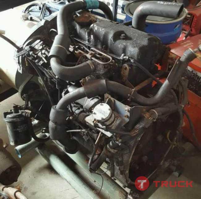 เครื่องยนต์ดีเซลเก่าญี่ปุ่น MITSUBISHI 4D68