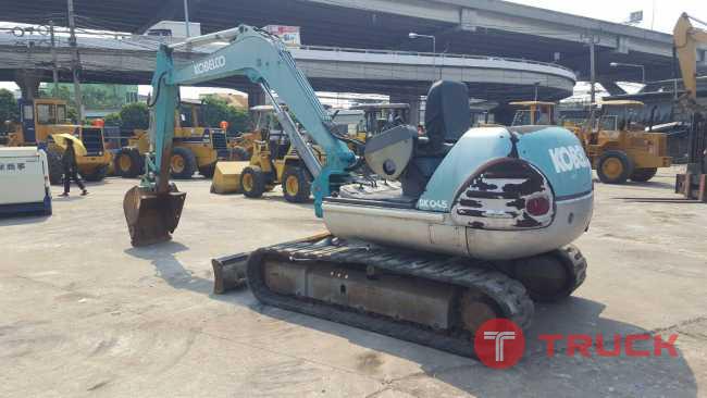 KOBELCO SK45 จากญี่ปุ่น โทร 086-0044333 065-8844400 089-0080077 089-0050007 www.nmc99.com KOBELCO SK45 จากญี่ปุ่น โทร 086-0044333 065-8844400 089-0080077 089-0050007 www.nmc99.com