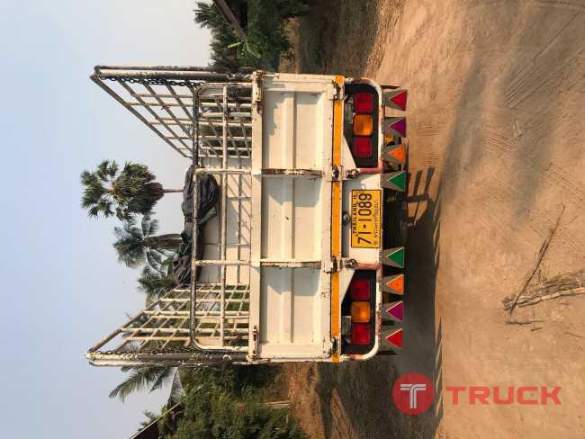 ขายรถบรรทุก 6 ล้อ Isuzu ขายรถบรรทุก 6 ล้อ Isuzu