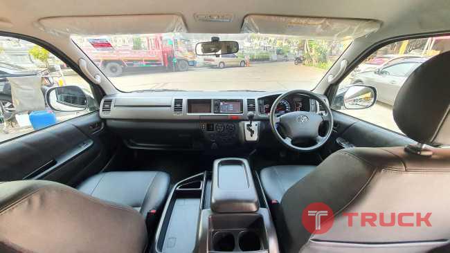 Toyota Ventury 2.7 G ปี2012 AT Toyota Ventury 2.7 G ปี2012 AT