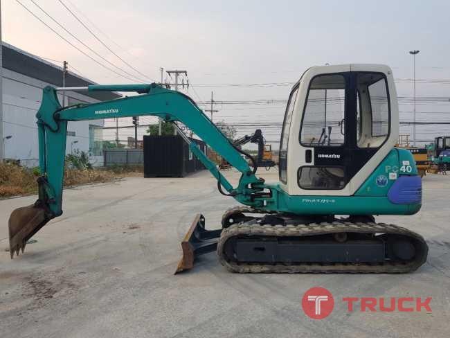 Komatsu PC40-7 รถแบคโฮ จากญี่ปุ่น 086-0044333 065-8844400 089-0080077 089-0050007 www.nmc99.com