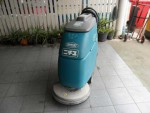 ขาย รถขัดพื้น (SCRUBBER) ยี่ห้อ TENNANT รุ่น T3 ระบบไฟฟ้า รถนำเข้ามาจากญี่ปุ่น สภาพสวยเดิมๆ ราคาไม่แพง