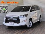TOYOTA NEW INNOVA CRYSTA 2.8V AUTO ปี 2017 สีขาว