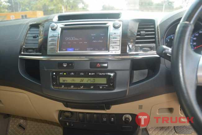 ชายรถบ้านฟรีดาวน์สวยกริบผู้หญิงใช้คนเดียว TOYOTA FORTUNER 3.0 V AUTO 4x2 2014 ดีเซล