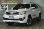 TOYOTA FORTUNER 3.0V 4WD TRD SPOTIVO ปี2013 สีขาว