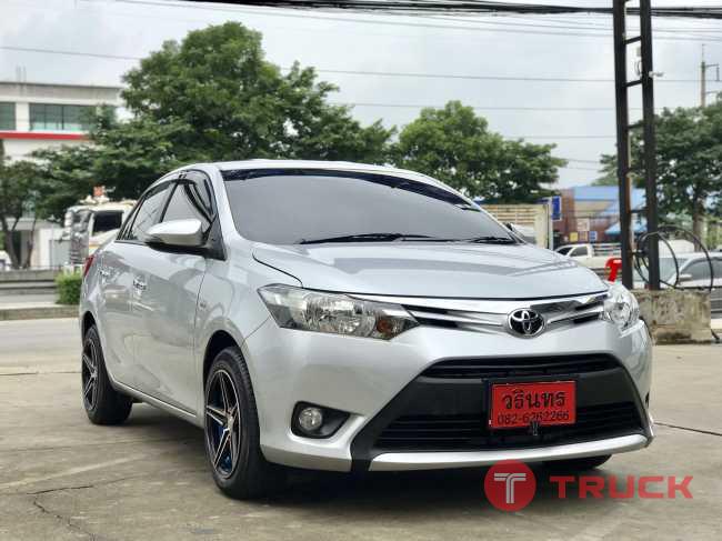 ขายรถเก่ง MPV Toyota vios 1.5 E ปี 2013