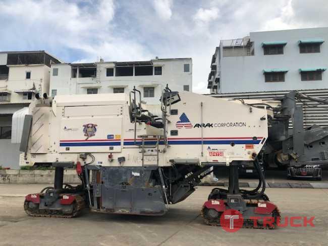 รถขูดไส Wirtgen W2000 ปี2008 เพียง 4000 ชม สภาพดีเยี่ยม