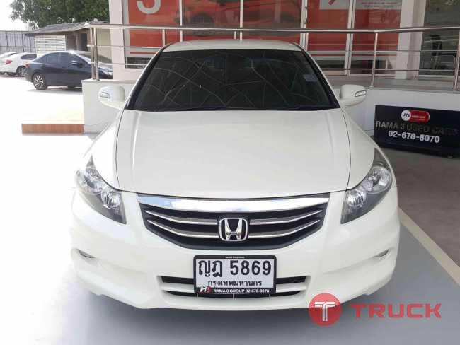 ขายรถสุดหรู HONDA ACCORDเกียร์AT สีขาว ปี2011 เกรดพรีเมี่ยม ราคาพิเศษสุดคุ้ม ก้ามพลาด