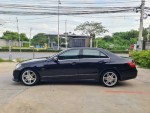 Mercedes-Benz E250 CGI BlueEFFICIENCY 1.8 W212 Avantgarde Sedan