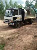 ขาย6ล้อดัมพ์FUSO165แรง กระบะยาว 4.30แชชซีสวย ทะเบียนครบ ยาง900R20 พร้อมใช้งาน