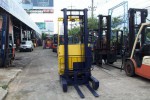 ขาย รถยก (โฟล์คลิฟท์) โคมัตสุ รุ่น FB15RS-10 รถยกไฟฟ้ายืนขับ ขนาด 1 ตัน เสาสูง 4 เมตร สภาพสวยเดิมๆ รถนอกนำเข้าจากญี่ปุ่น ชั่วโมงการใช้งานน้อย