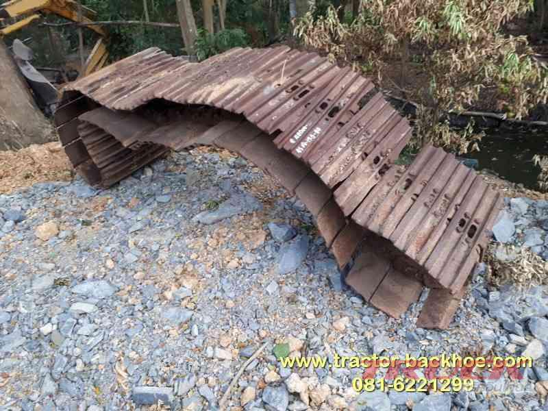 ขาย โซ่แทรค สำหรับ รถขุด แบคโฮ KOMATSU PC 200 รุ่น 2-3 ตามสภาพ มีใบหัก เก่าญี่ปุ่น คู่ละ 48,000 บาท