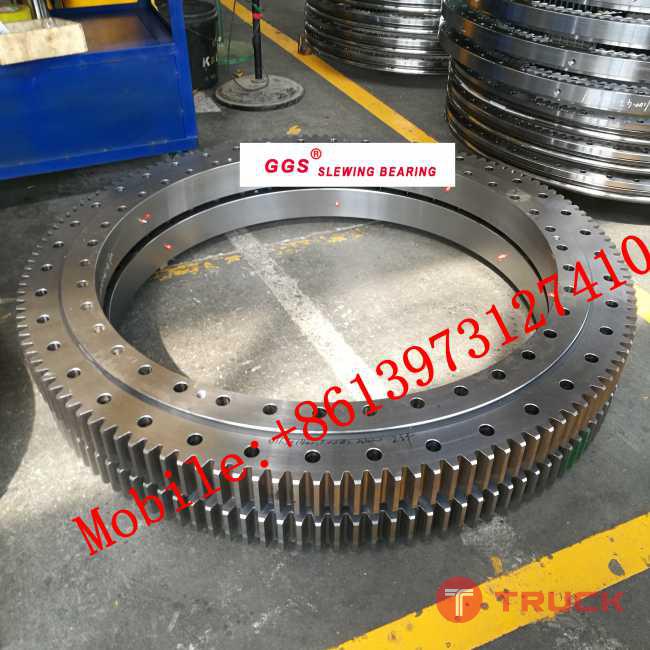 Kato slewing bearing