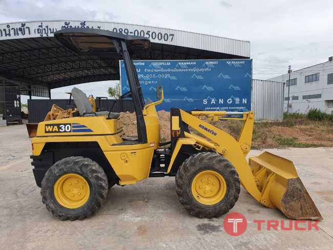 Komatsu Wa30-5 รถตักล้อยาง จากญี่ปุ่น โทร 086-0044333 065-8844400 089-0080077 089-0050007 www.nmc99.com