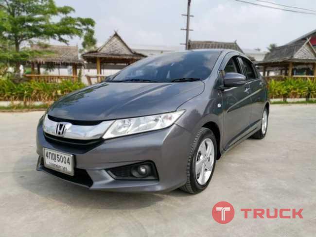 ขายรถฮอนด้าซิตี้ HONDA CITY ปี 2015 สีเทา เกียร์ออโต้ ปุ่มสตาร์ทรถสวยพร้อมใช้