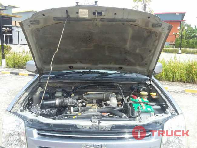 ขายDmax ปี2002 2.5SLX กระจกไฟฟ้า รถสวยสภาพดี ขายDmax ปี2002 2.5SLX กระจกไฟฟ้า รถสวยสภาพดี