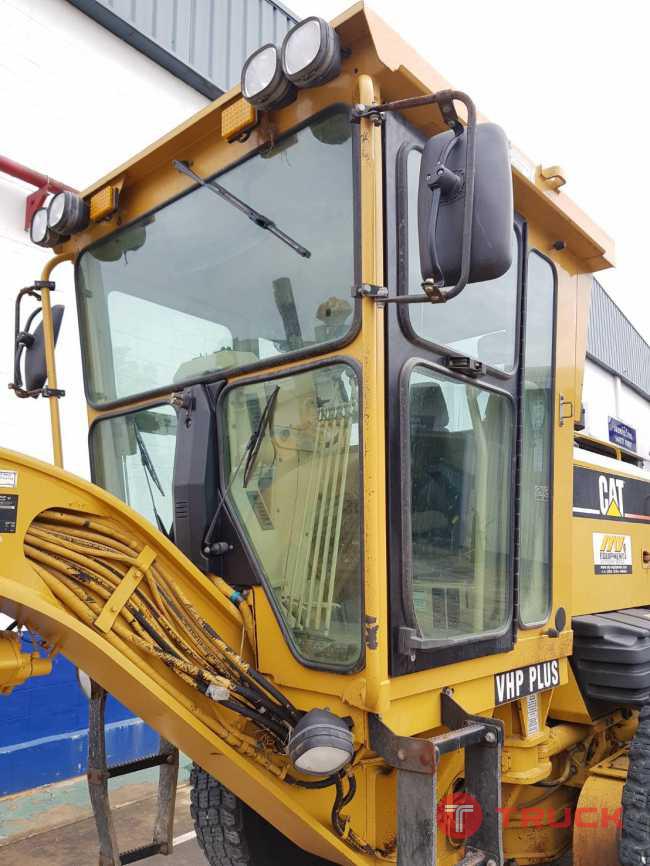 ขายรถเกด CATERPILLAR Motor Grader 140H-APM01235 From USA 2004Yr. ขายรถเกด CATERPILLAR Motor Grader 140H-APM01235 From USA 2004Yr.