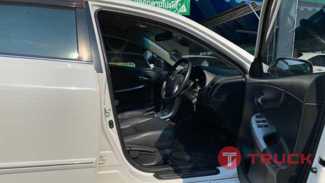 TOYOTA COROLA ALTIS 1.8G AUTO 2013 เบนซิน สีขาว รถบ้านมือเดียวไม่มีชนสวยกริบแต่งสวยหายาก