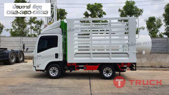 รถบรรทุกอีซูซุ 4 จัมโบ้ รุ่น NLR Lite ตัวถังเป็นกระบะเหล็กคอกกล่อง