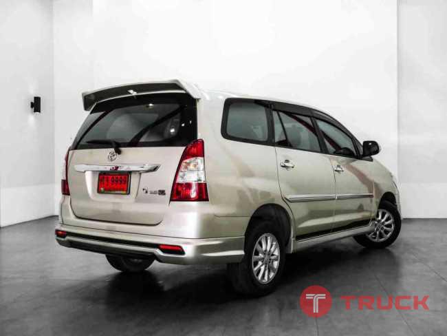 ขายรถ TOYOTA INNOVA สีบรอนซ์ เกียร์AT ปี2014 ราคาพิเศษ ตอนนี้เท่านั้น ห้ามพลาด