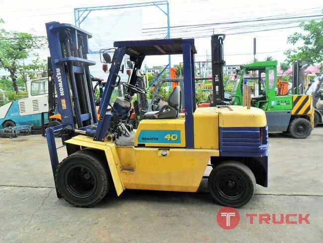 ขาย(ฟอร์คลิฟท์)มือสอง ยี่ห้อ โคมัตสุ รุ่น FD40T-5 เครื่องยนต์ ดีเซล เกียร์ ออโต้ ขนาด 4 ตัน เสาสูง 4 เมตร สภาพสวยเดิมๆ รถนำเข้าจากญี่ปุ่น ชั่วโมงการใช้งานน้อย ราคาไม่แพง