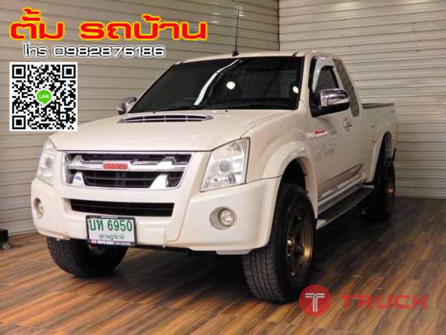 ISUZU D-MAX X-Series Hi-Lander SPACECAB 3.0Ddi i-TEQ MT ปี2011 สีขาว